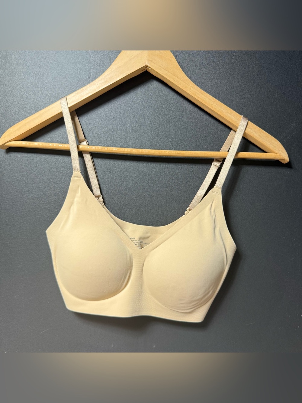 True & Co 16821 Triangle Convertible Strap Bra